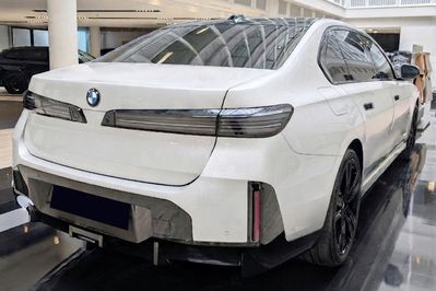 BMW Seria 7 740 xDrive M Sport
