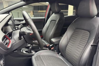 Ford Puma 1.0 EcoBoost mHEV ST-Line X