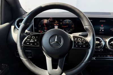 Mercedes Klasa B 180 d Style 7G-Dct