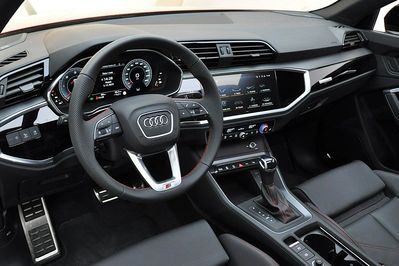 Audi Q3 40 TDI quattro S Line