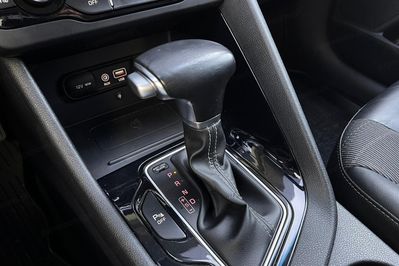 Kia Niro 1.6 GDI Hybrid L