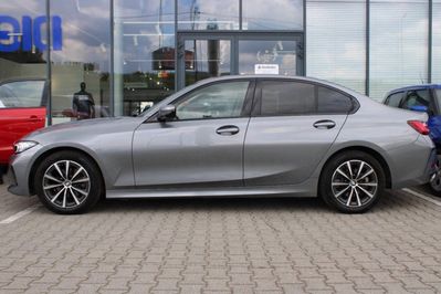 BMW Seria 3 320i xDrive