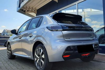Peugeot 208 Edition e-DCS6 1.2 mHEV