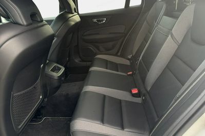 Volvo V60 B3 B R-Design aut