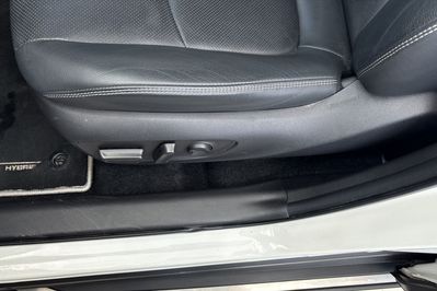 Toyota RAV4 Executive 2.5 Hybrid