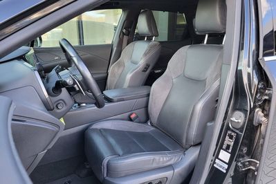 Lexus RX 350h Omotenashi