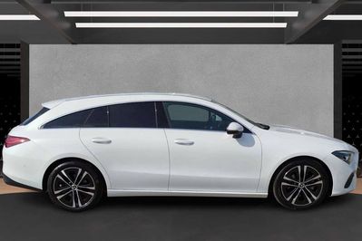 Mercedes CLA Shooting Brake 180