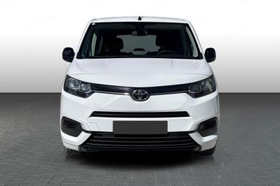 Toyota Proace City Verso Business 1.5