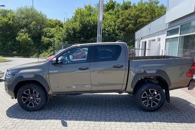 Toyota HiLux Double Cab Invincible