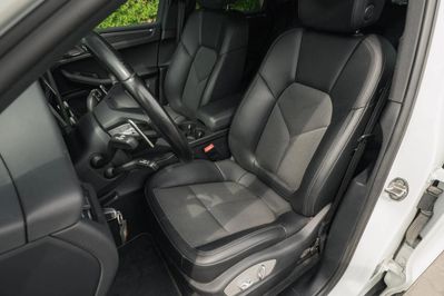 Porsche Macan Standard