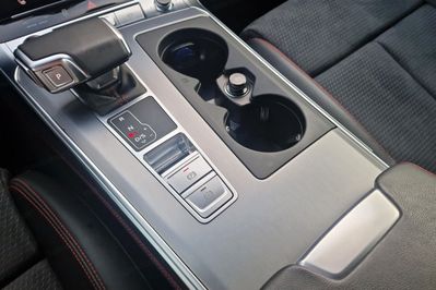 Audi A6 40 TDI mHEV quattro S Line S tronic