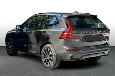 Volvo XC60 B4 B Plus Dark