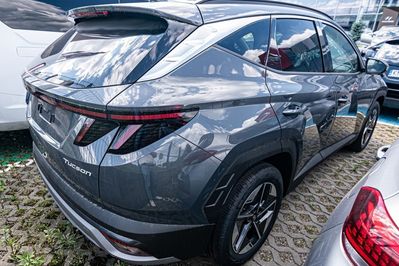 Hyundai Tucson 1.6 T-GDi HEV Executive 2WD aut