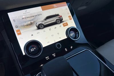 Land Rover Range Rover Velar P250 R-Dynamic SE