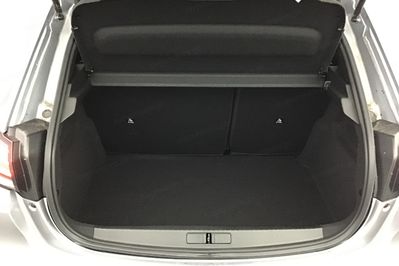 Peugeot 208 ALLURE 1.2 mHEV e-DCS6