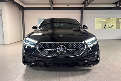 Mercedes Klasa E 200 4-Matic AMG