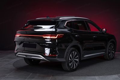BYD Seal U DM-i  Design AWD
