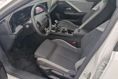 Opel Astra VI 1.2 T Business Edition S&S