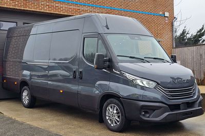 Iveco Daily 35S18 Hi-Matic 16m3 L4H2