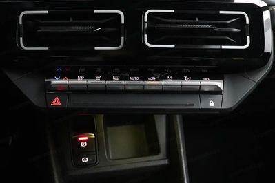 Renault R4 Comfort Range Iconic Plein Sud 52kWh