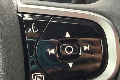 Volvo V60 T6 AWD Plug-In Hybrid Plus Dark