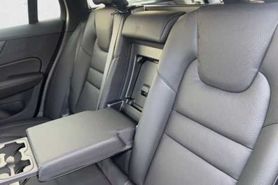 Volvo V60 T6 AWD Plug-In Hybrid Plus Dark aut