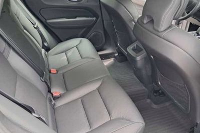 Volvo XC60 B5 B AWD Plus Dark