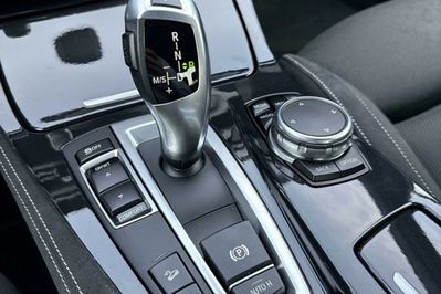 BMW Seria 5 520d xDrive M Sport sport 2.0