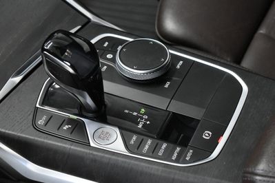 BMW Seria 3 Touring 320d xDrive M Sport