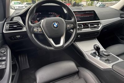 BMW Seria 3 318i