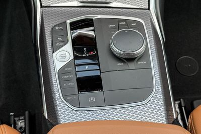 BMW Seria 3 330i xDrive M Sport