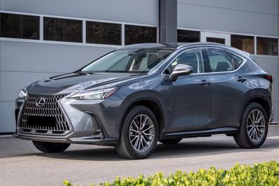 Lexus NX 350h Elegance 2.5 Hybrid