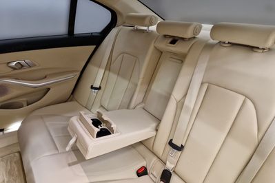 BMW Seria 3 318d Advantage