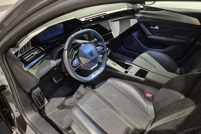 Peugeot 308 Mhev Gt S&S&E-DCS6