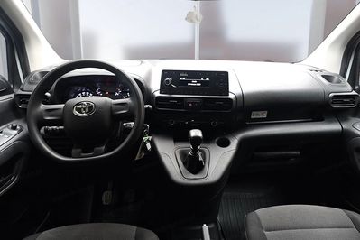 Toyota Proace City Long L2H1 Zabudowa Brygadowa Active