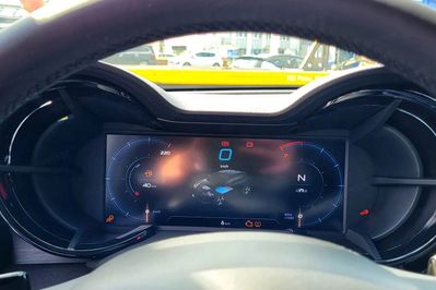 Alfa Romeo Junior 1.2 mHEV Ibrida eDCT