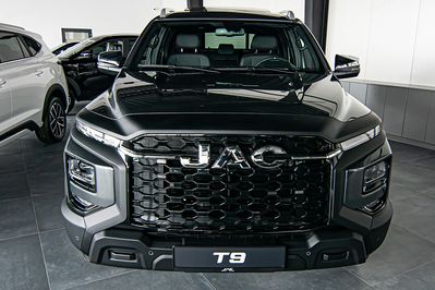 Jac T9 8AT 4x4