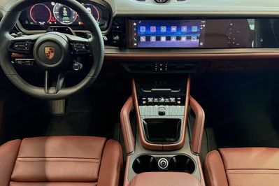 Porsche Cayenne E-Hybrid Black Edition