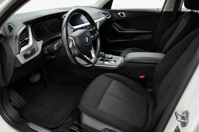 BMW Seria 1 118D Advantage