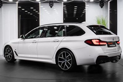BMW Seria 5 Touring 520d xDrive M Sport