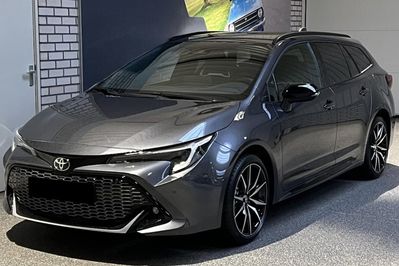 Toyota Corolla GR Sport 2.0 Hybrid Dynamic Force