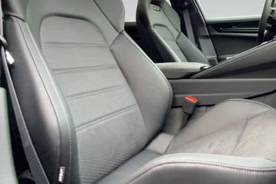 Porsche Panamera GTS