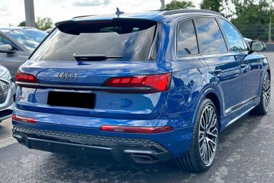 Audi Q7 50 TDI quattro S Line