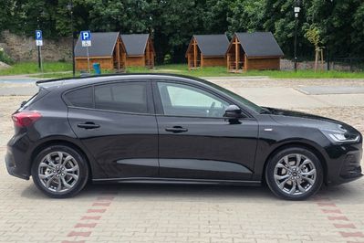 Ford Focus 1.0 EcoBoost ST-Line X