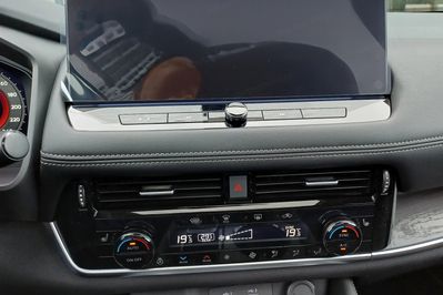 Nissan X-Trail VC-T&E-Power Tekna e-4ORCE