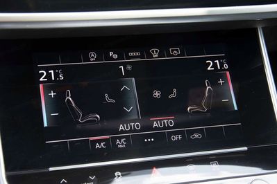 Audi A6 RS6 TFSI quattro Performance