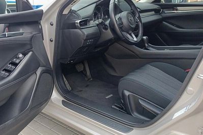 Mazda 6 2.0 Center-Line aut