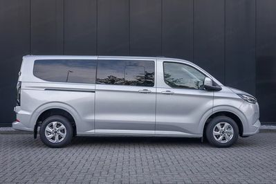 Ford Transit Custom Kombi M1 L2H1 Limited 320
