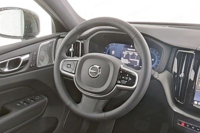 Volvo XC60 B5 B AWD Ultra Black Edition aut