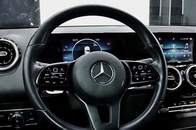 Mercedes GLB 200 7G-DCT